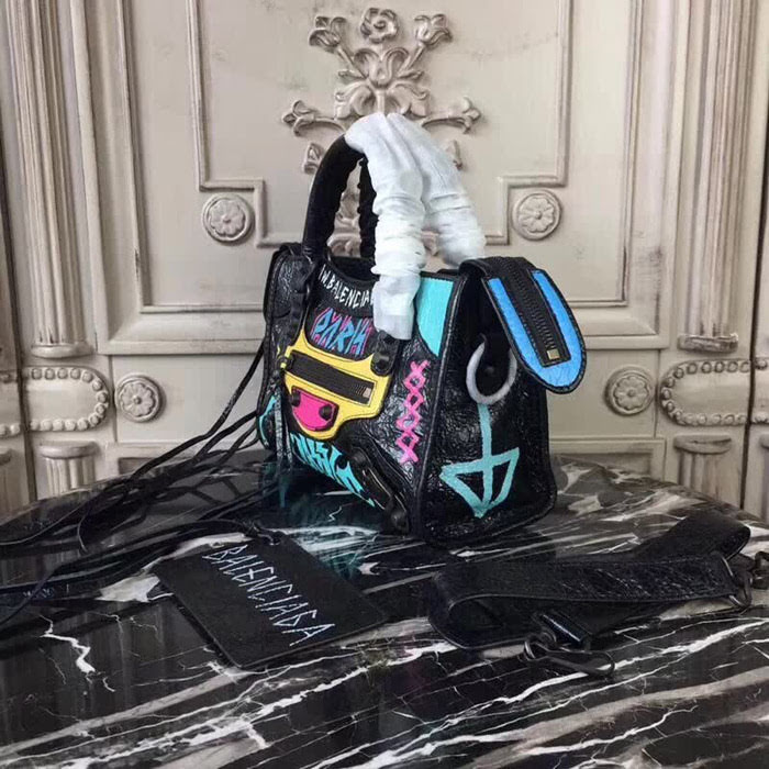 BALENCIAG巴黎世家 Graffiti Classic City 23cm機車包 義大利爆裂紋羊皮 手提肩背斜挎包  BL1465